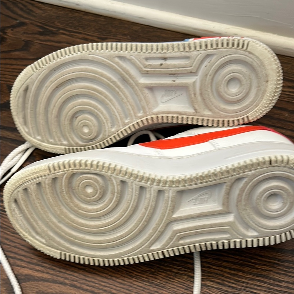 Nike Air Force 1 sz 8.5 - Picture 7 of 8